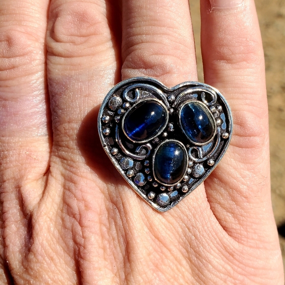 New Amazing Blue Kyanite Heart Shaped 925 Silver Ring. - Picture 7 of 16